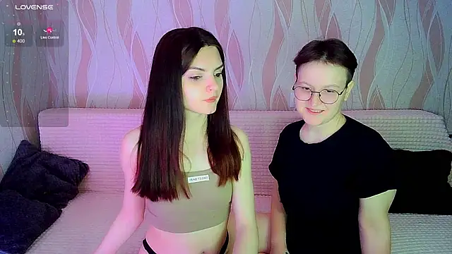  crazy baby  online show from October 13, 11:18 pm