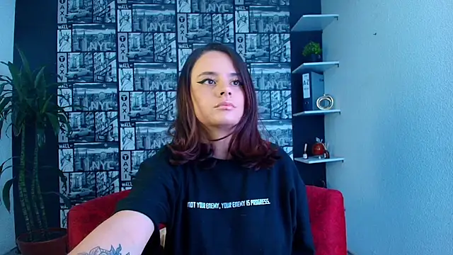 kassandra james online show from April 13, 1:01 pm