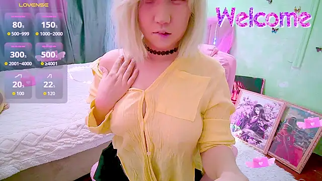 Akemilun online show from April 9, 7:30 pm