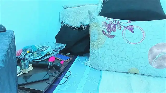 SashaBigSquirt online show from January 17, 2:52 am