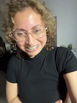 SheraHadee online show from October 23, 1:11 am