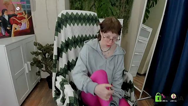 Melissa Wells online show from February 8, 3:27 pm