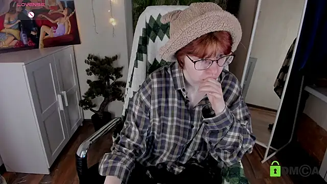 Melissa Wells online show from November 30, 3:27 pm