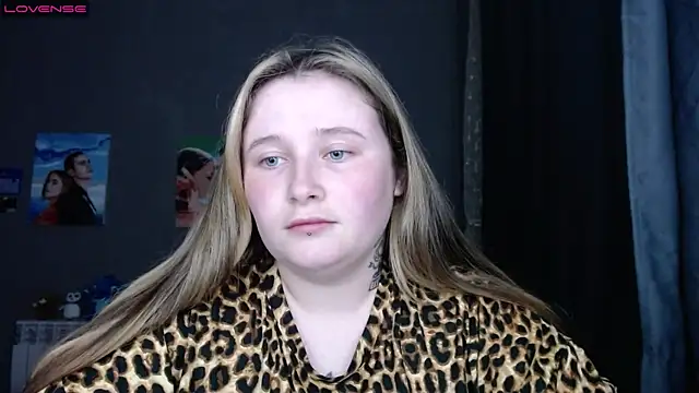 Light Luna online show from September 17, 3:21 pm