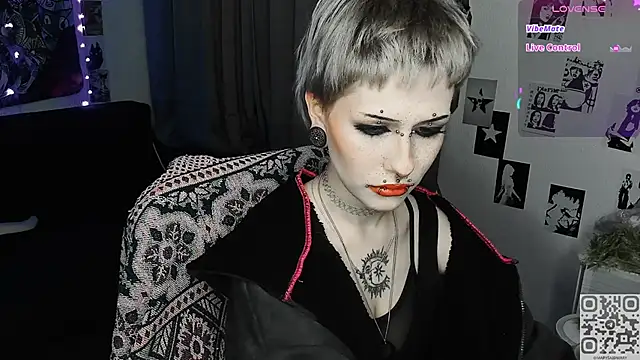 say mary online show from April 14, 7:36 pm