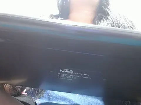 KEYRA-MILLER- online show from October 27, 2:18 am