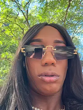 tamarabigass1 online show from February 6, 11:24 am