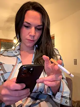 Lady Knaller online show from January 8, 7:51 pm