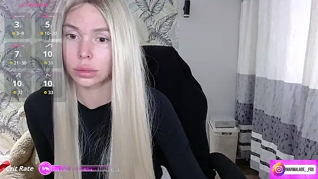 Snapshot of Marmalade_Fox chatting on October 12, 9:44 am Marmalade Fox online show from October 12, 9:44 am