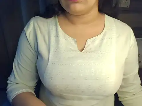 Trezza online show from November 3, 10:03 pm