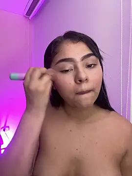 Oriana Guzman online show from April 17, 2:46 am