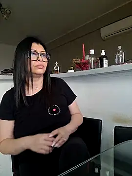 Milf Abigail online show from September 30, 7:58 am