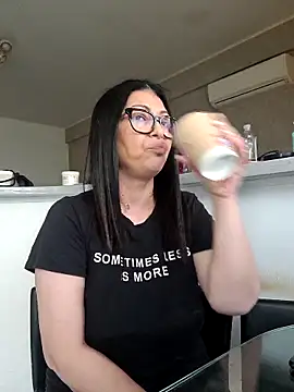 Milf Abigail online show from September 26, 7:28 am