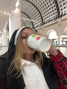 LadyTatiana Madam online show from December 4, 4:52 pm