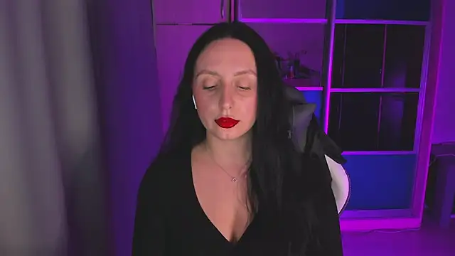Christy Calypso online show from May 8, 5:27 pm