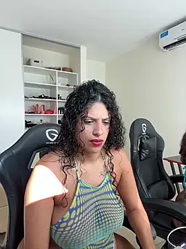 Shura xxxBig online show from March 30, 6:40 pm