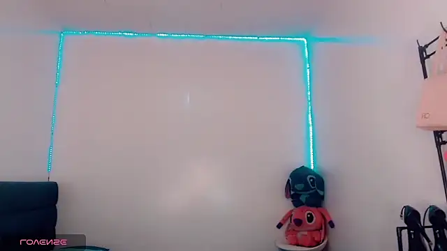  Riannagarcia  online show from October 28, 3:12 am