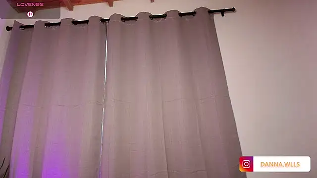 Dannawells online show from January 10, 10:58 pm