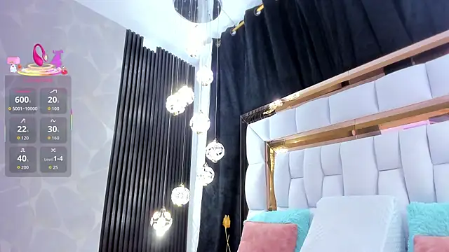 SarayRoyse online show from October 12, 7:38 pm