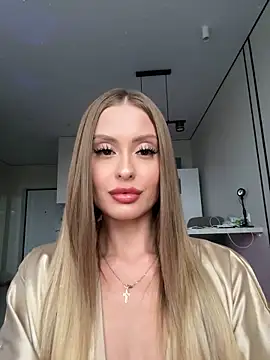 Snapshot of Sweet__Milly chatting on September 28, 1:38 pm Sweet Milly online show from September 28, 1:38 pm