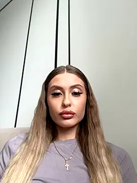 Snapshot of Sweet__Milly chatting on September 14, 12:14 pm Sweet Milly online show from September 14, 12:14 pm