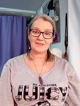 irinamaux online show from January 18, 10:44 am