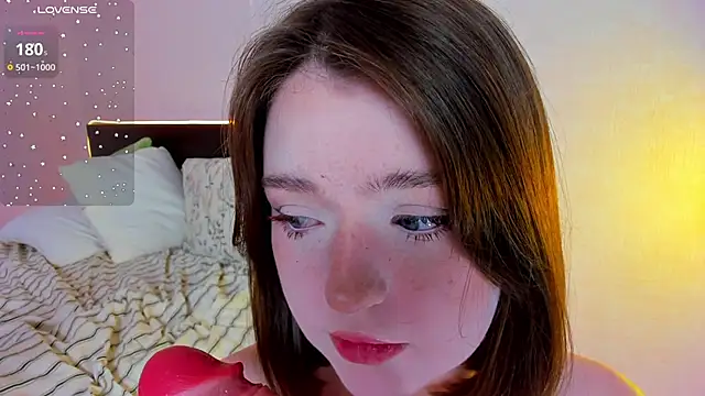 lexxxxxxi online show from March 25, 7:17 pm