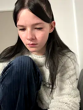 RoxiBlack online show from December 20, 8:51 am