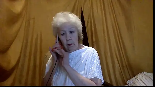  Estelitta 5 online show from June 3, 2:55 pm