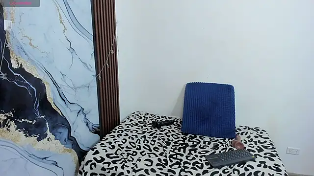 bonnyy26 online show from March 1, 10:26 am