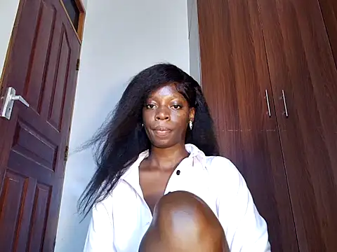 afro pop online show from November 17, 11:05 pm