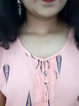 Snapshot of Angleannie chatting on October 2, 4:01 pm Angleannie online show from October 2, 4:01 pm