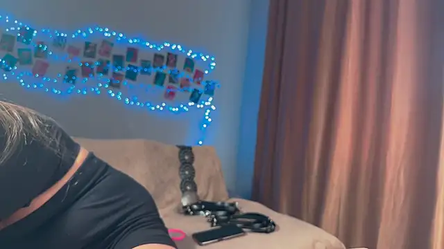 Mistress Wilma online show from October 12, 9:33 am