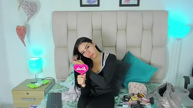 KristalFoxx online show from January 13, 11:47 am