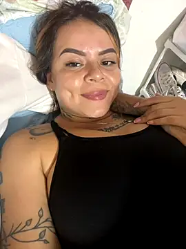 Snapshot of Chloe__and__Ivana__xxx chatting on October 13, 2:25 am Chloe and Ivana xxx online show from October 13, 2:25 am