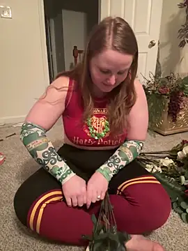 GingerSnap33 online show from March 18, 12:48 am