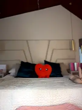 Miss ary online show from April 11, 11:47 am