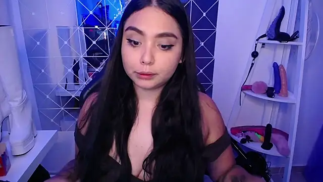 heetsah online show from February 4, 4:26 am