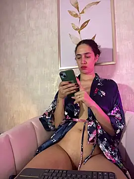 thaliacollins online show from October 12, 2:41 pm