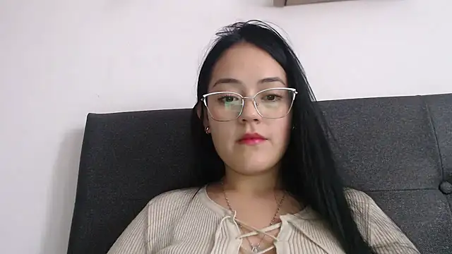 Snapshot of Alisha_99 chatting on October 16, 9:06 pm Alisha 99 online show from October 16, 9:06 pm