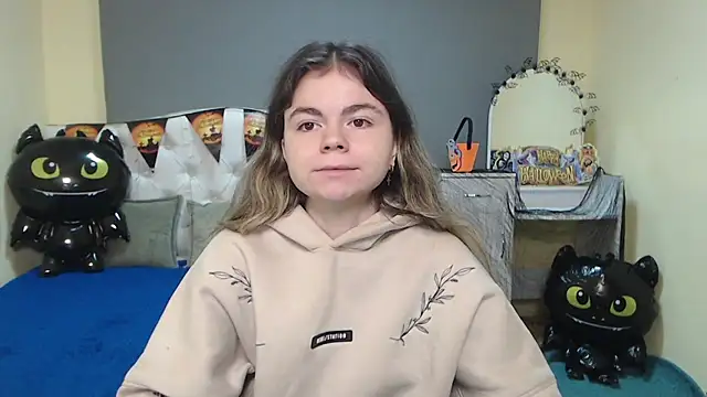 TinaRedly online show from October 23, 6:08 am