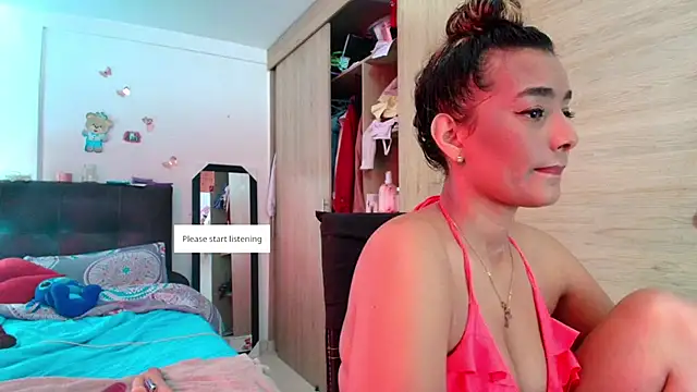 megan collins96 online show from December 20, 7:07 pm