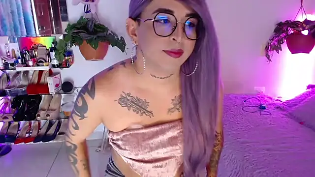 Laveneno ortiz07 online show from March 1, 12:32 am