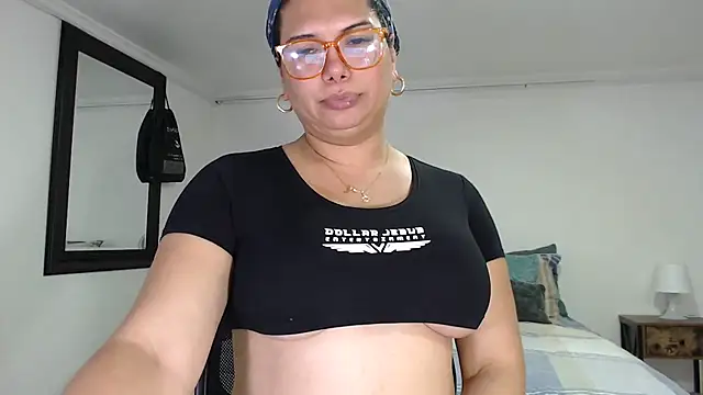 flowerdirtty online show from January 8, 2:04 am