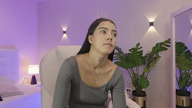 miagomezweb1 online show from November 27, 2:53 pm