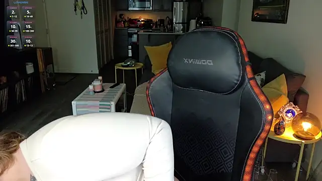 Snapshot of WendyDarling chatting on October 1, 8:14 pm WendyDarling online show from October 1, 8:14 pm