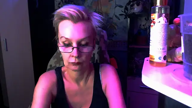 HelgaHimmell online show from April 14, 11:49 pm