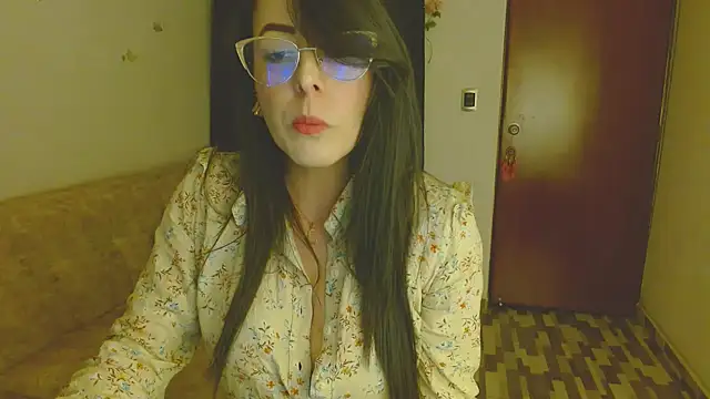 ella peck online show from May 6, 5:11 am