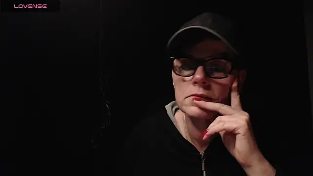 ninarandmann online show from March 8, 10:24 pm