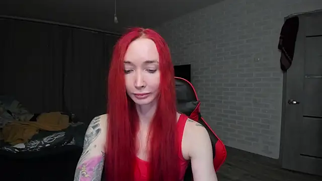 Roxy Silver online show from February 28, 5:01 pm